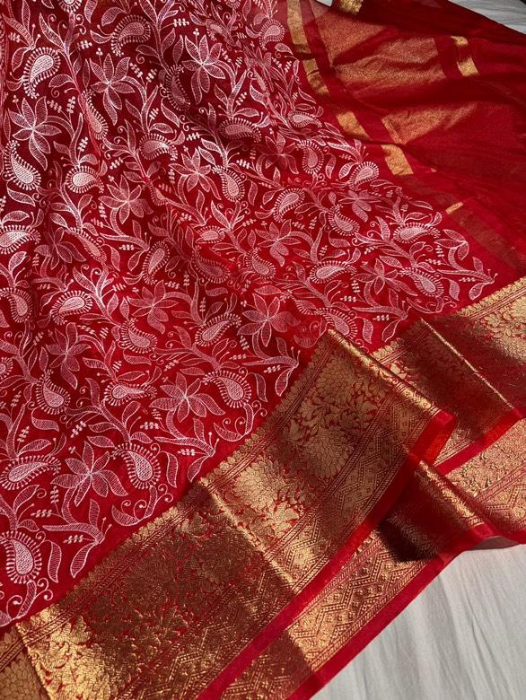 Traditional Linen Festival Saree - Detail View