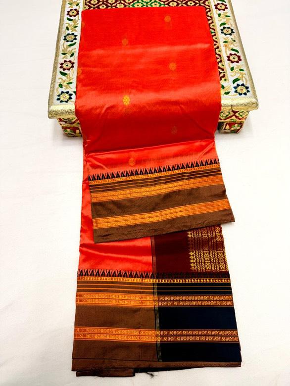 Traditional Linen Festival Saree - Detail View