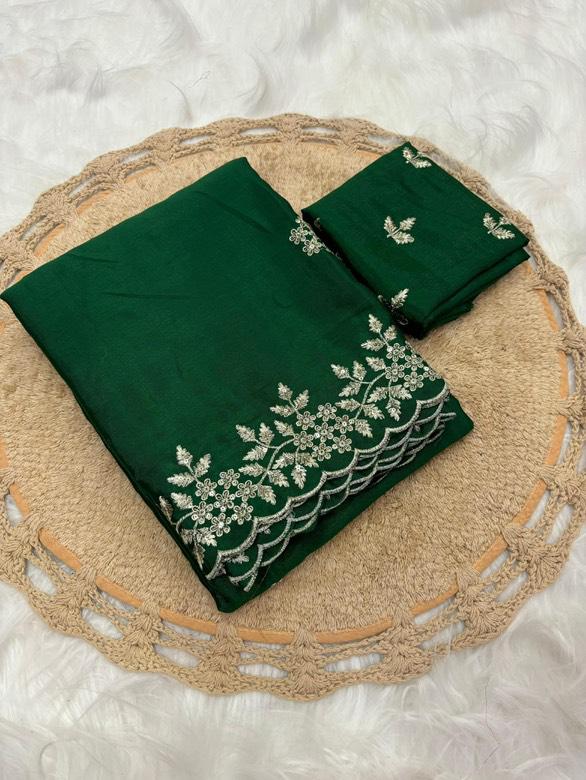 Traditional Linen Festival Saree - Detail View