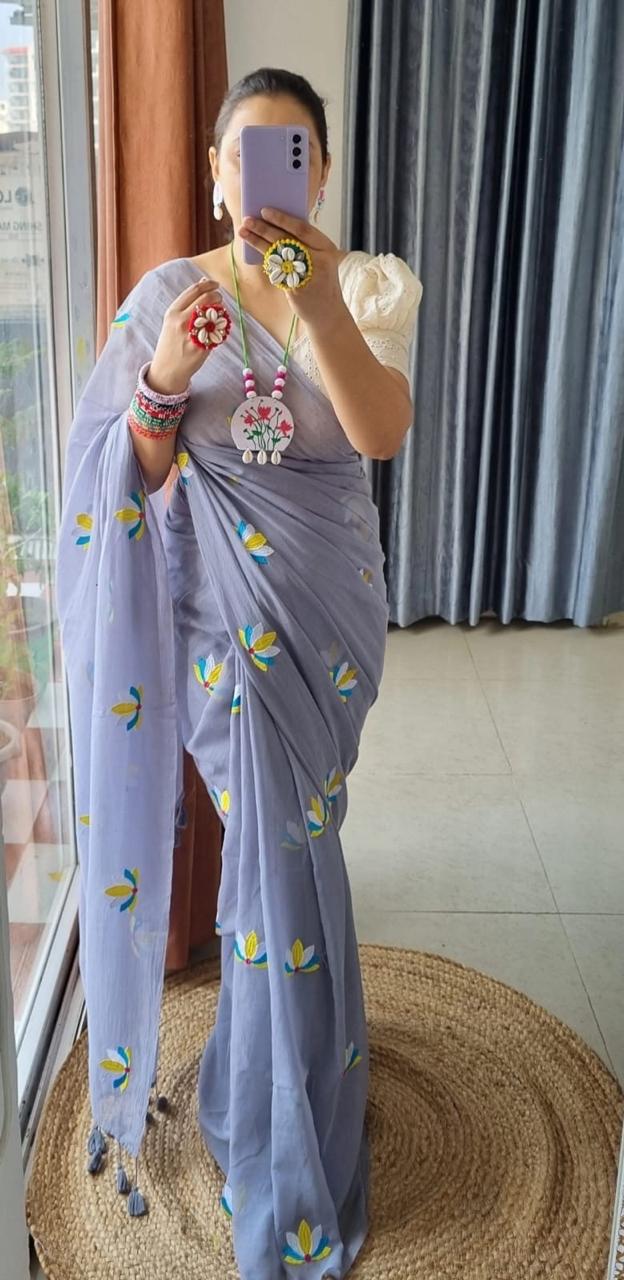 Mul Cotton Embroidery Saree - Front View