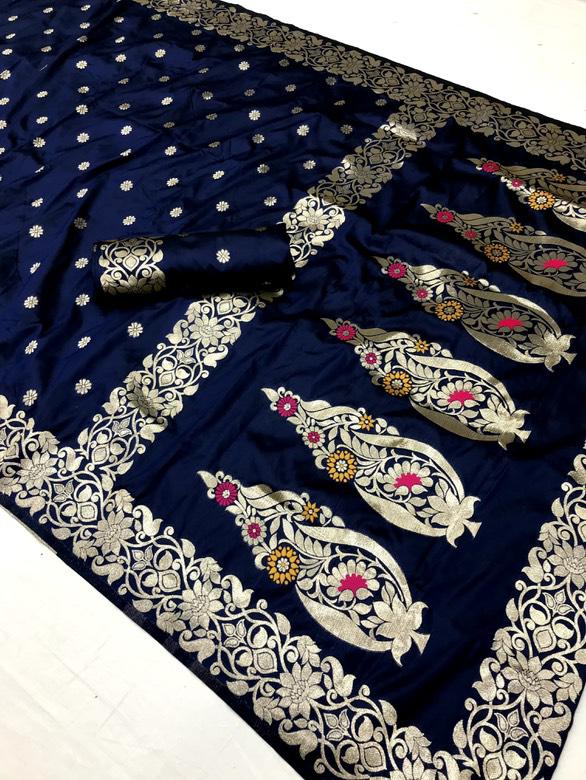 Traditional Linen Festival Saree - Detail View