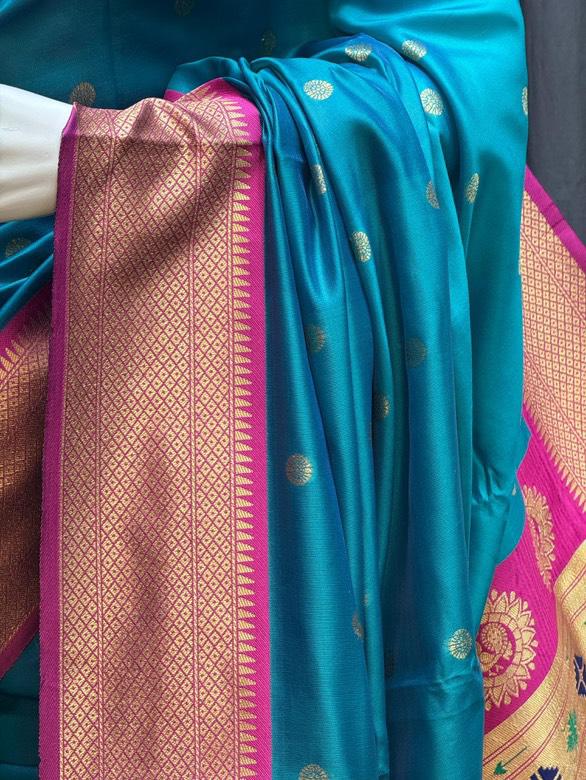 Traditional Linen Festival Saree - Detail View