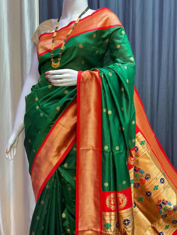 Traditional Linen Festival Saree - Detail View